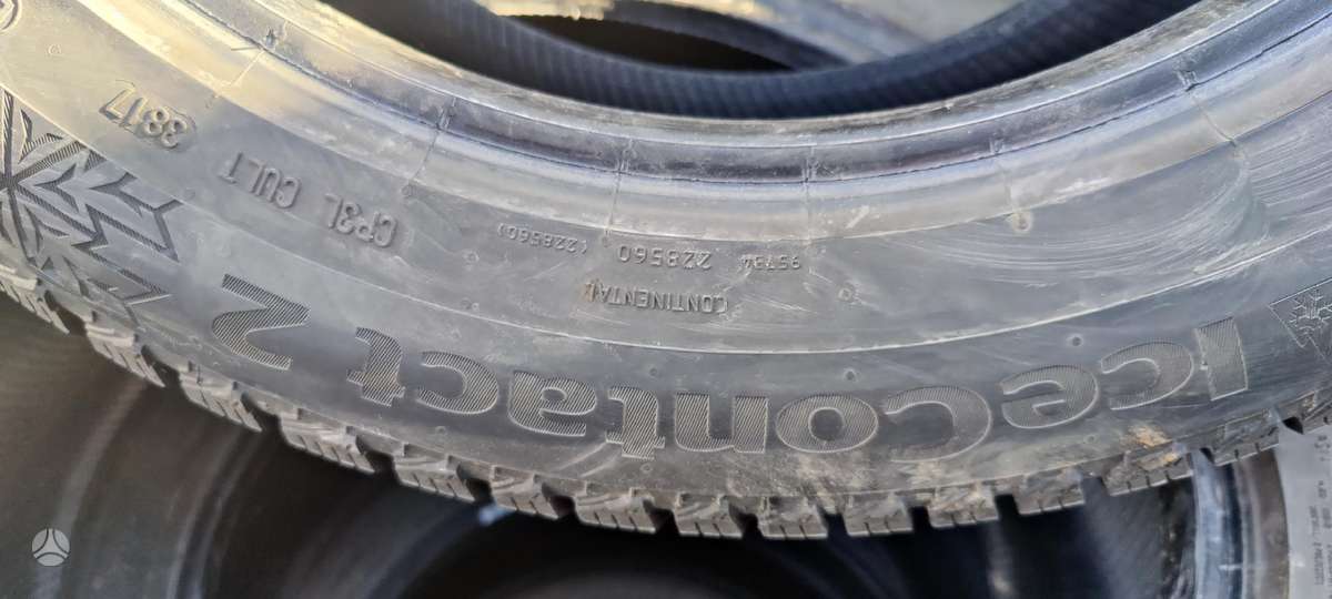Continental IceContact 2, winter 235/55 R18