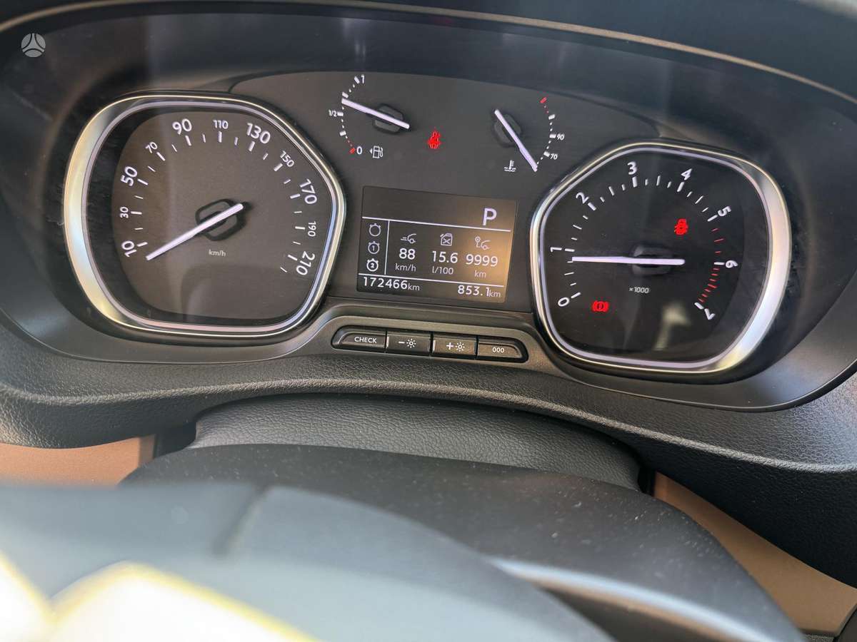 Toyota Proace Verso - 8