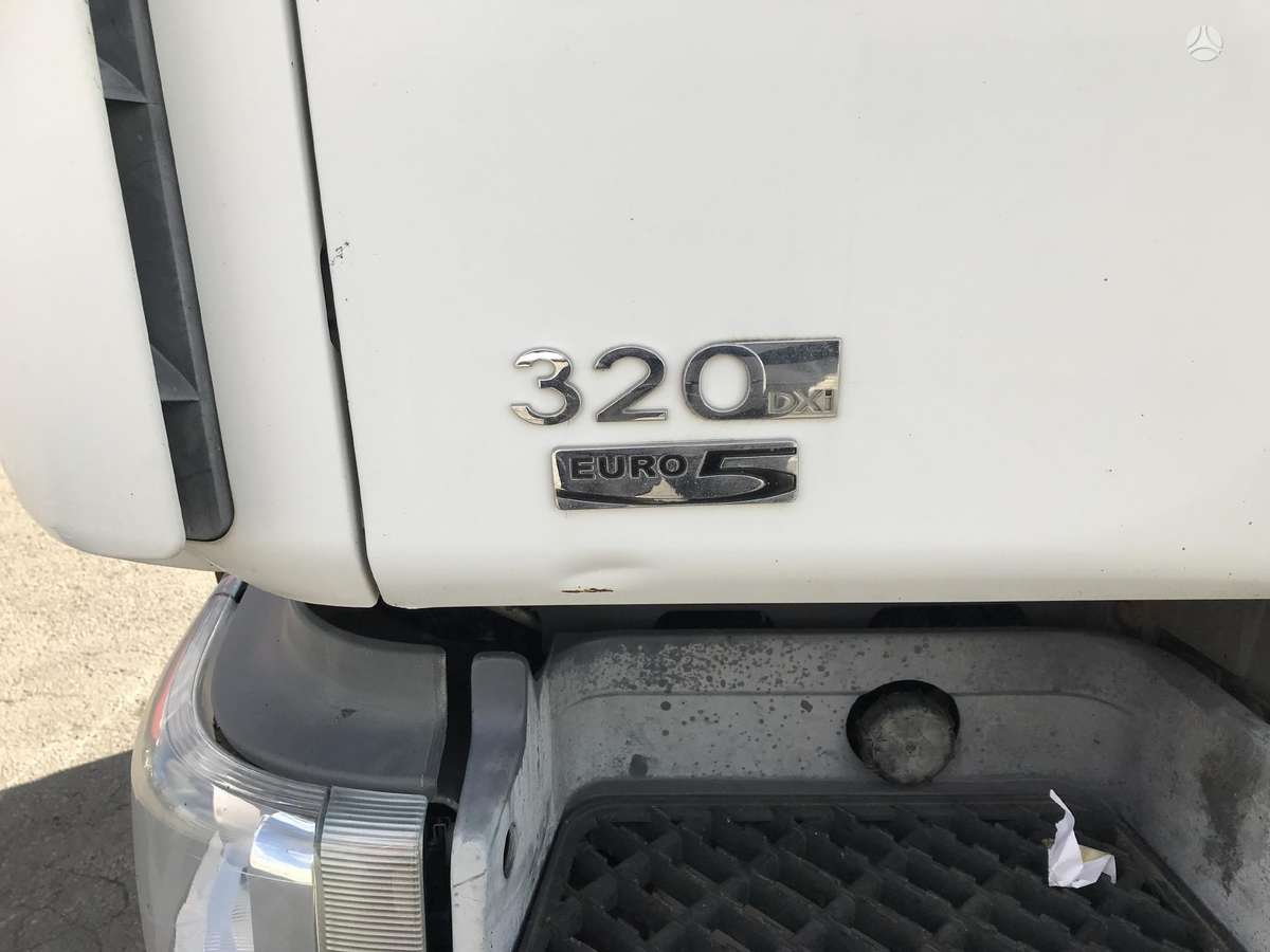 Renault Premium 320 dalimis, vilkikai