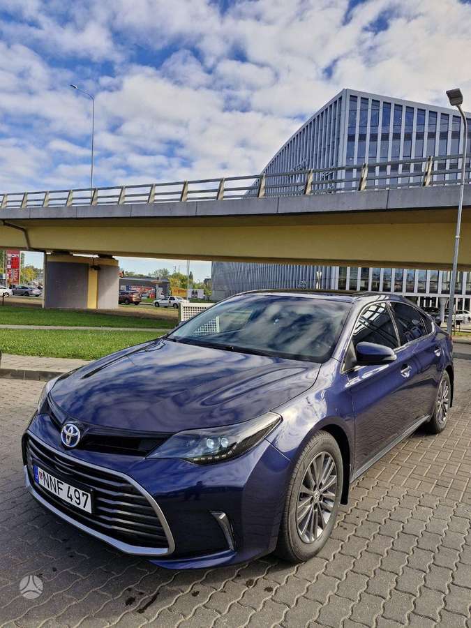 Toyota Avalon - 2