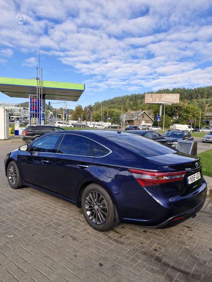 Toyota Avalon - 6