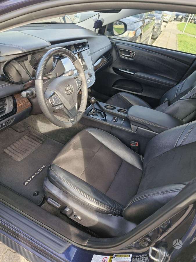 Toyota Avalon - 9
