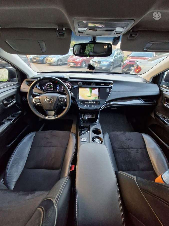 Toyota Avalon - 10