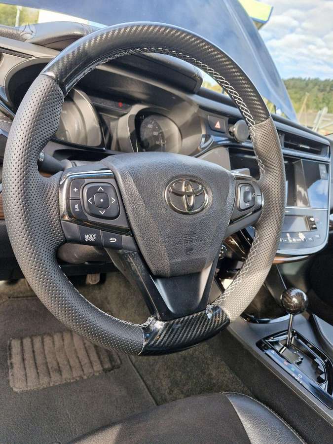Toyota Avalon - 11