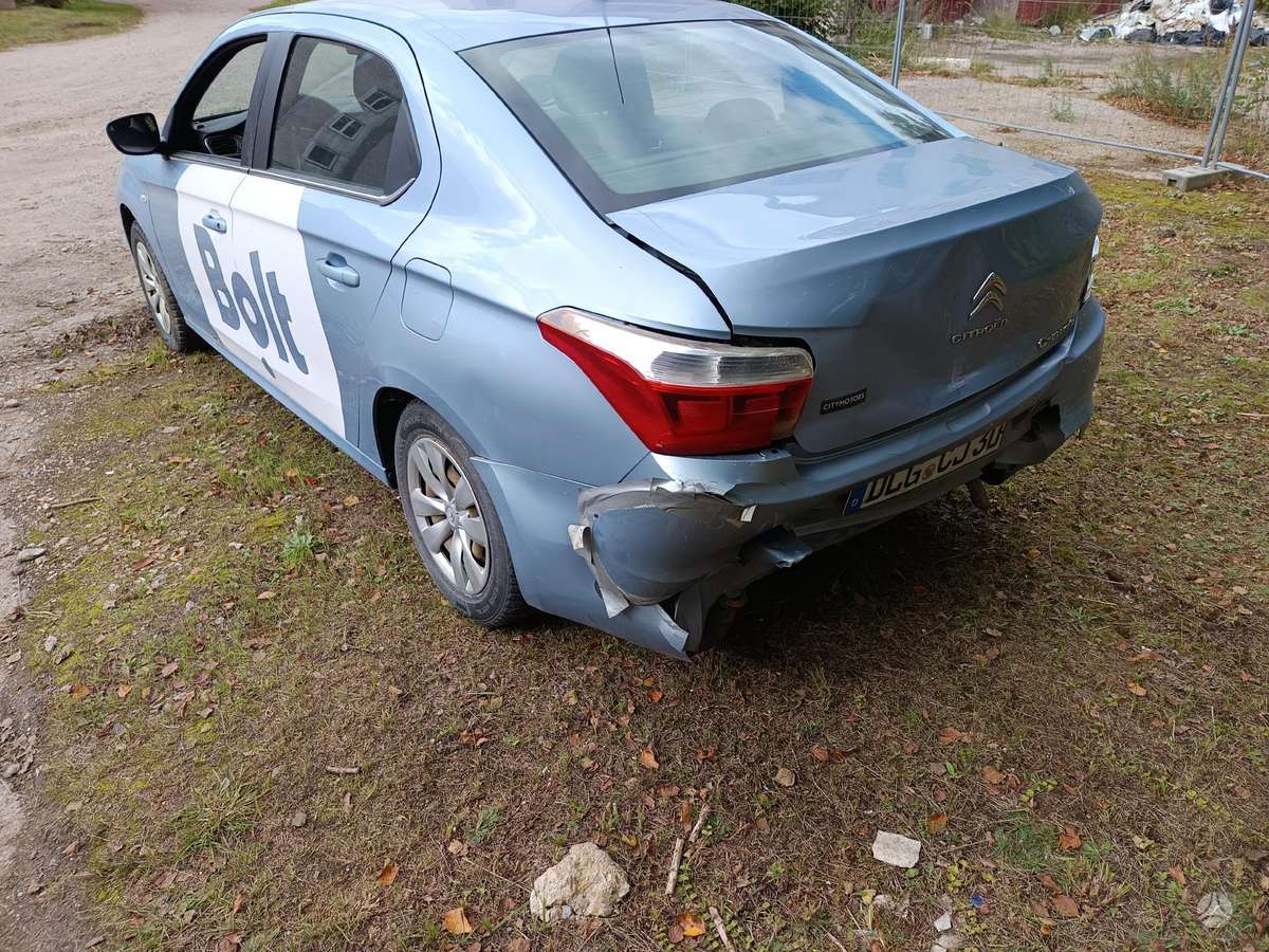 Citroen C-Elysee kėbulo dalys