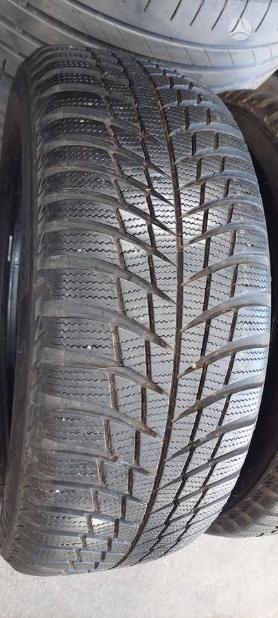 Bridgestone, winter 205/55 R16