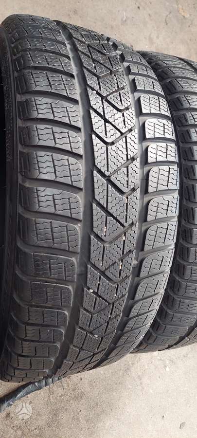 Pirelli, зимние 205/40 R17