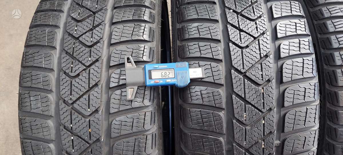 Pirelli, зимние 205/40 R17