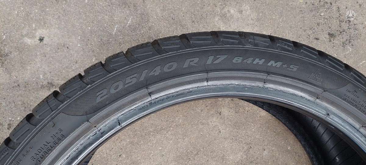 Pirelli, зимние 205/40 R17