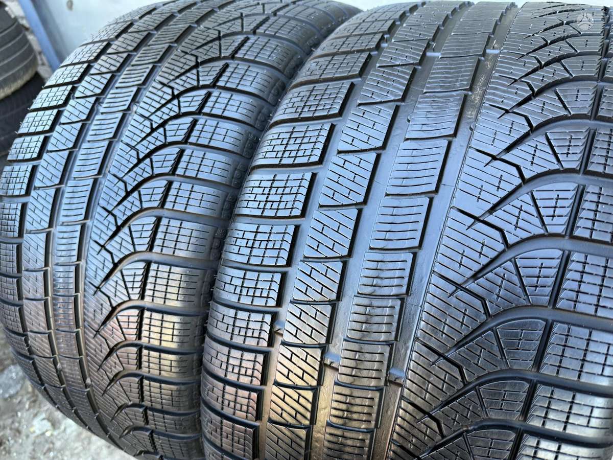Pirelli PZero winter/2024m, winter 285/35 R21