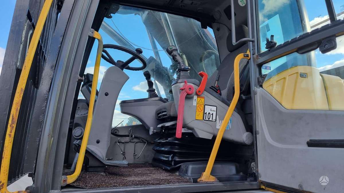 Volvo EW 140 D, экскаваторы