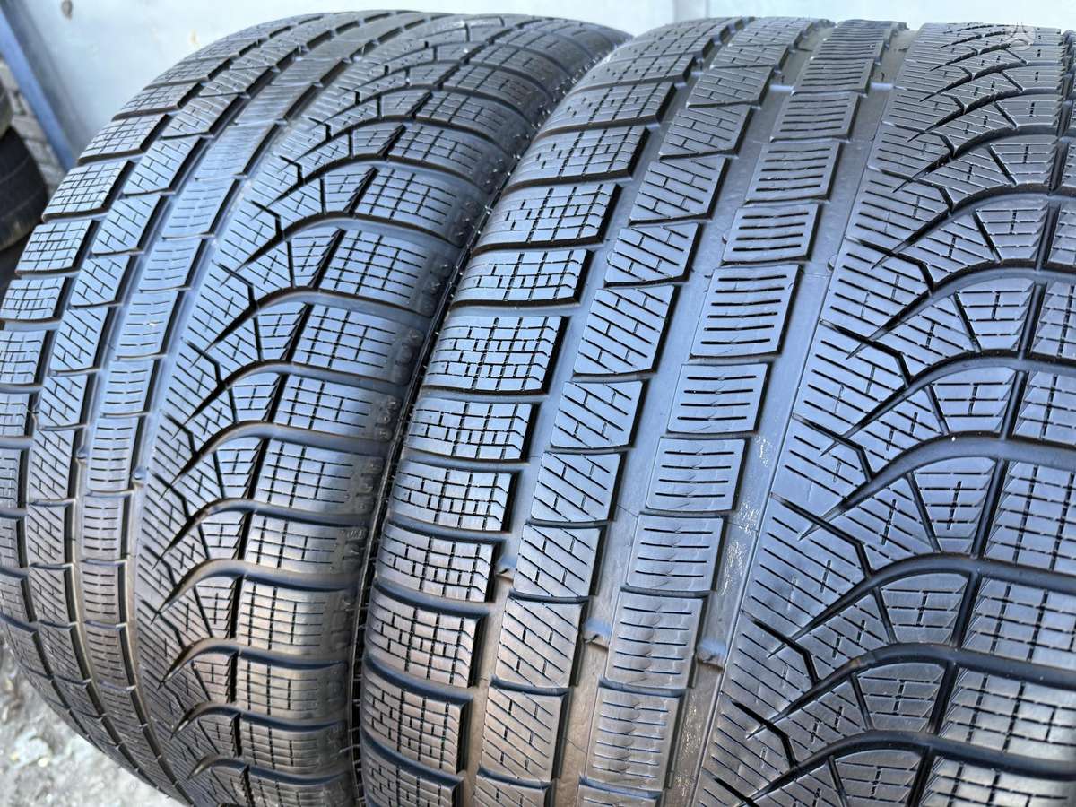 Pirelli PZero winter/2024m, зимние 285/35 R21