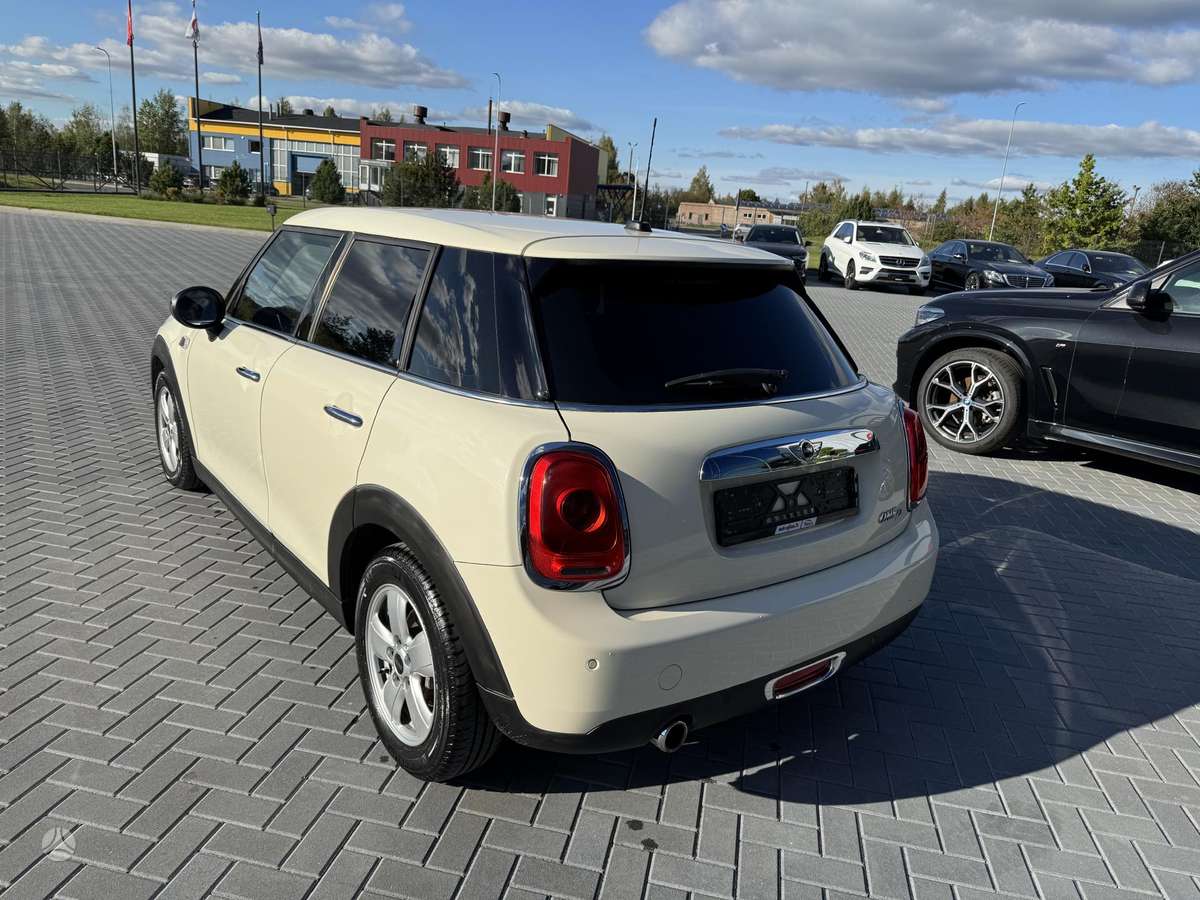 Mini One, 1.5 l., hatchback
