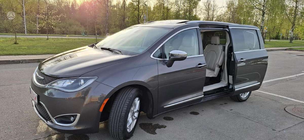 Chrysler Pacifica, 3.6 l., Минивэн
