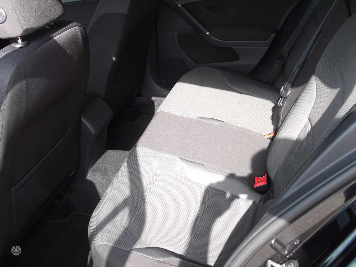 Volkswagen Golf, 1.8 l., hatchback