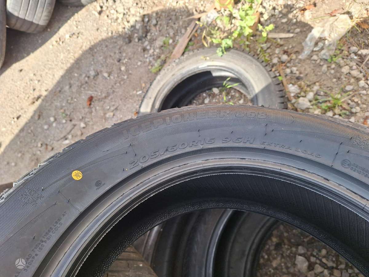 Rockblade, winter 205/60 R16
