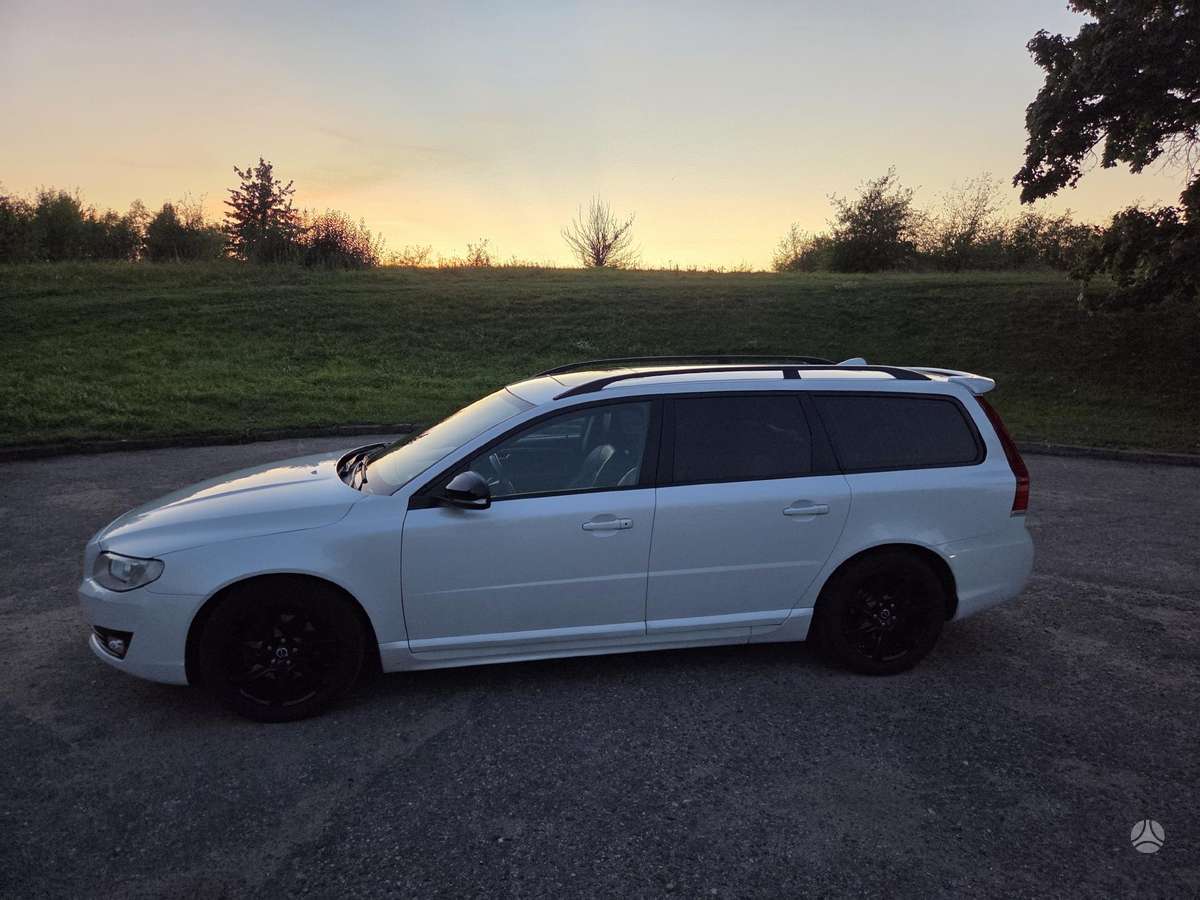 Volvo V70, 2.0 l., Универсал