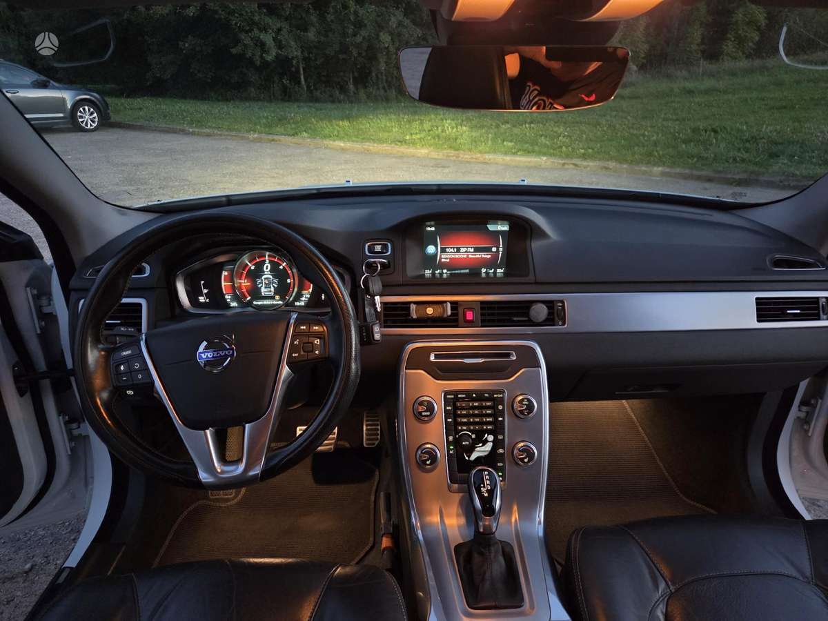Volvo V70, 2.0 l., Универсал