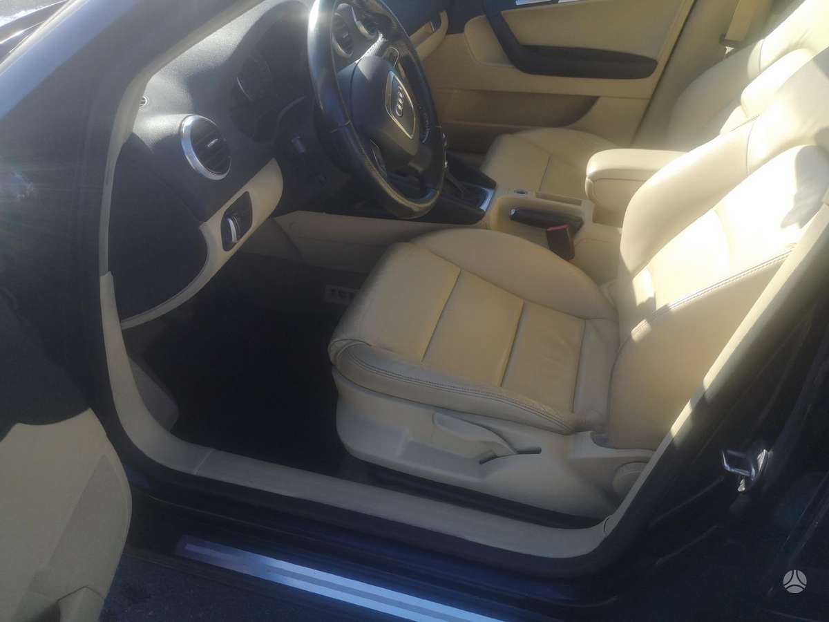 Audi A3, 1.6 l., Хэтчбек