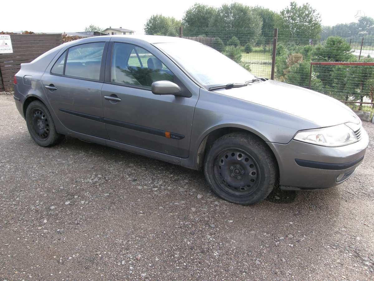 Renault Laguna Masina dalimis