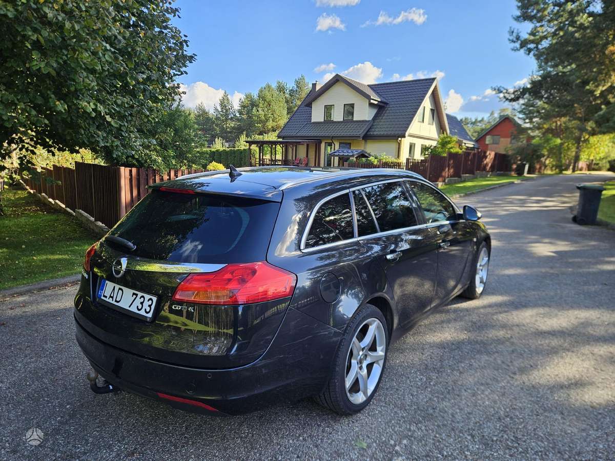 Opel Insignia, 2.0 l., wagon