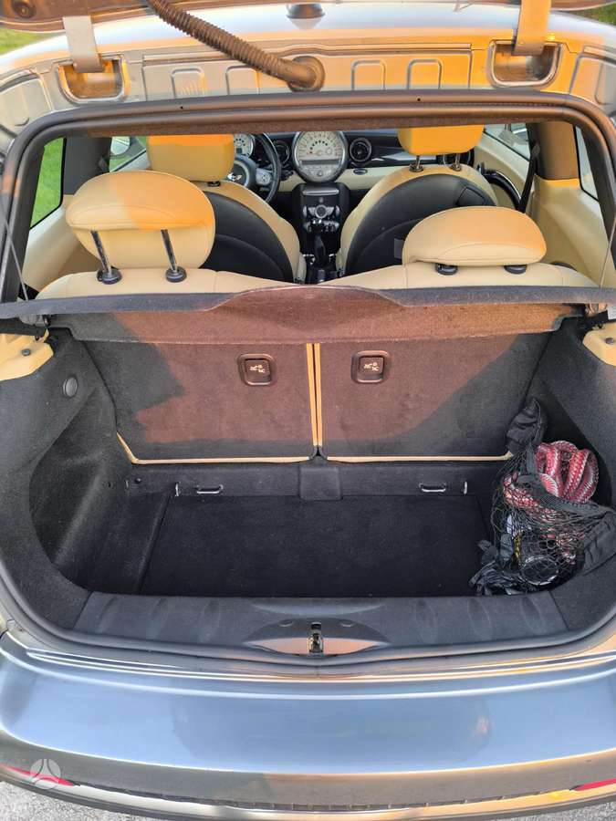Mini Cooper S, 1.6 l., hatchback