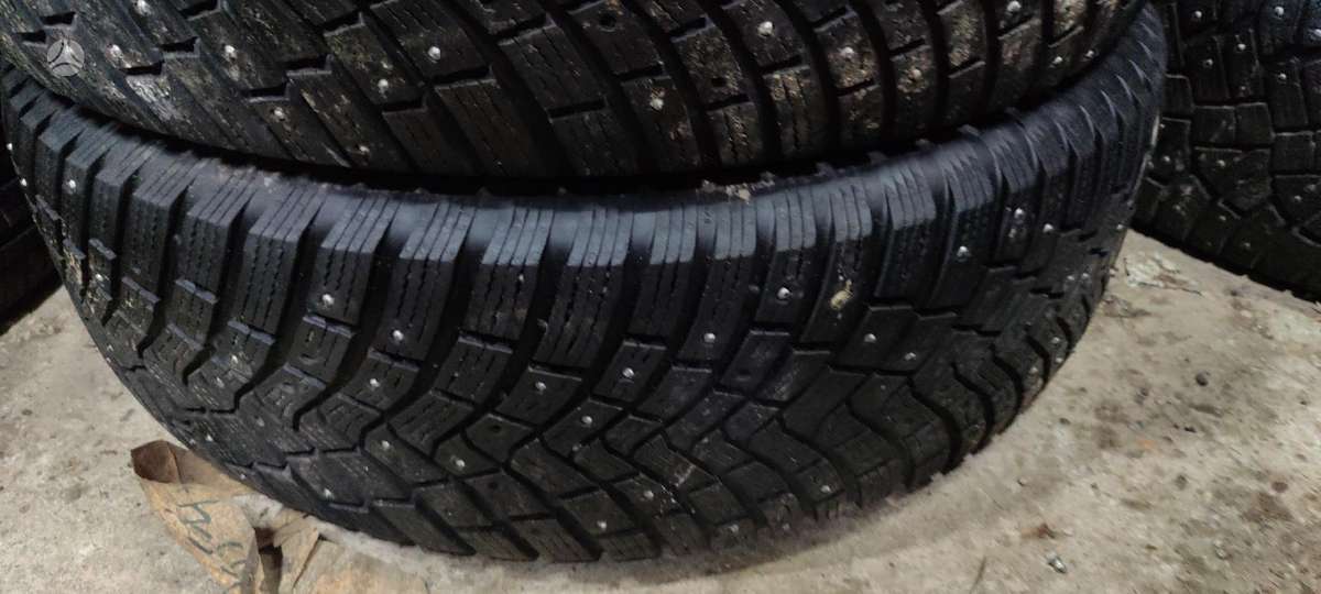 Continental IceContact 3, winter 245/75 R16
