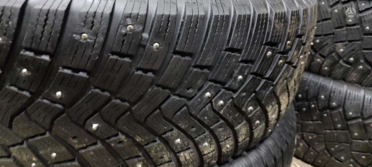 Continental IceContact 3, winter 245/75 R16