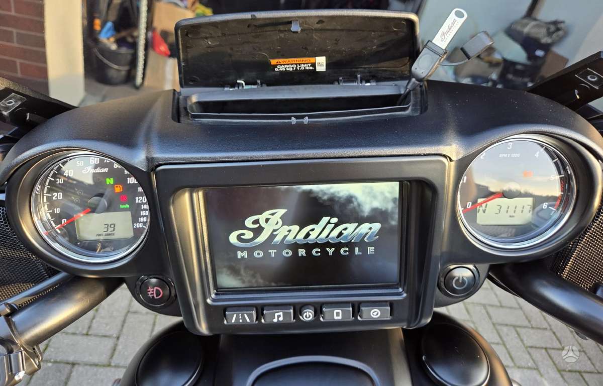 Indian Chieftain 1811cc, choppers / cruisers / custom
