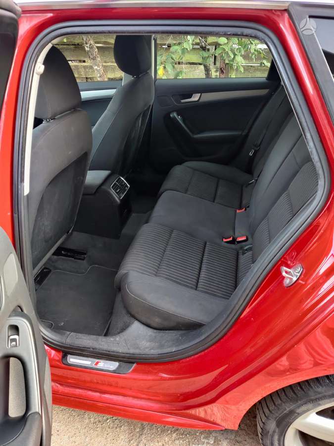 Audi A4, 2.0 l., Универсал