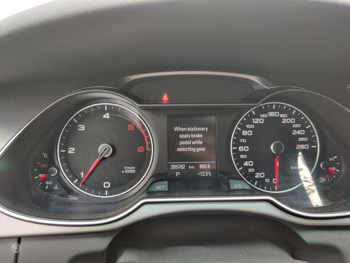 Audi A4, 2.0 l., Универсал