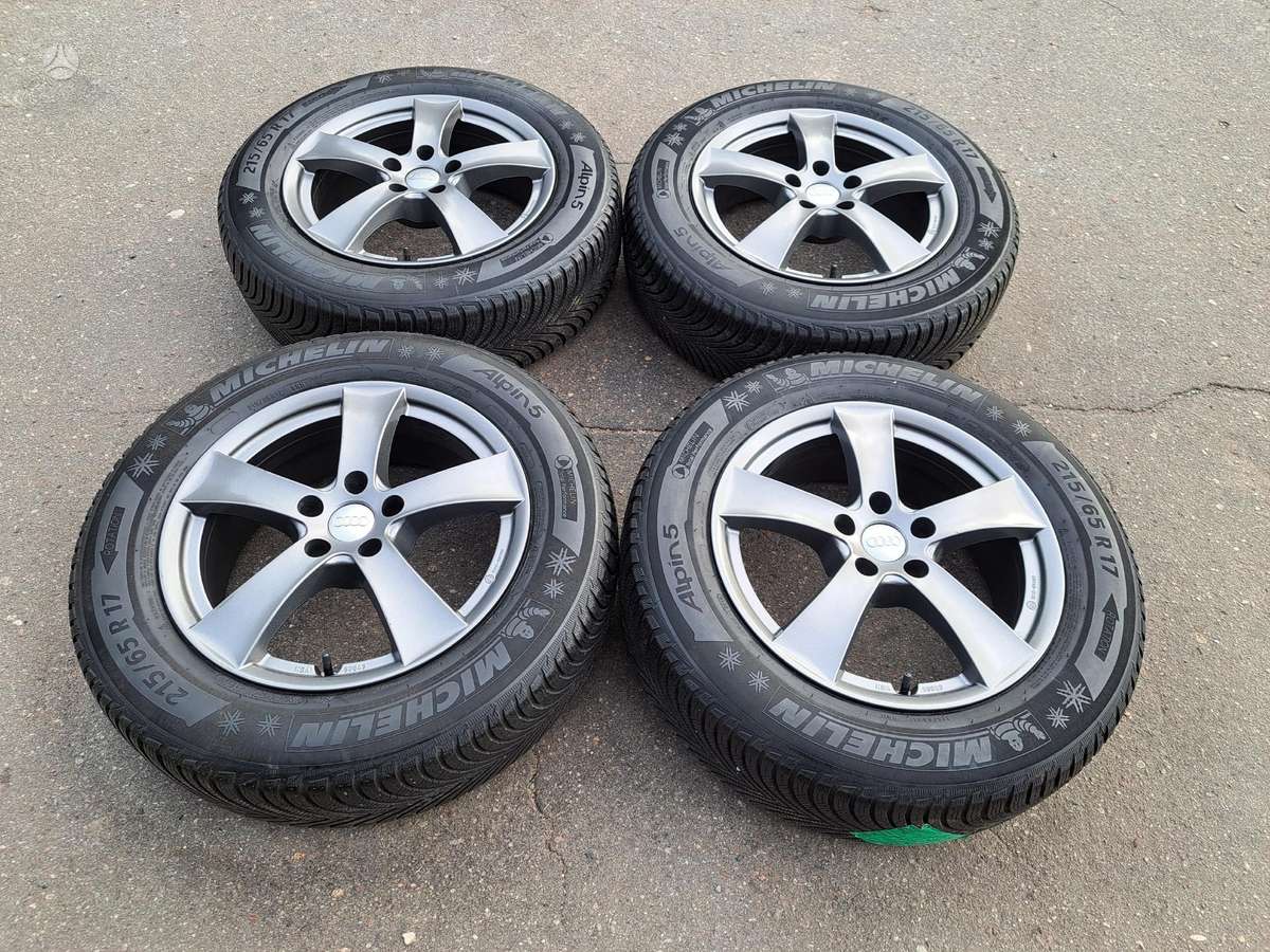 Audi Q3, lengvojo lydinio, R17