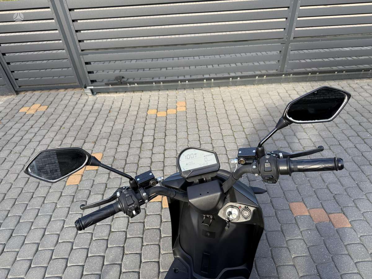 Silence S02, electric, scooters / mopeds