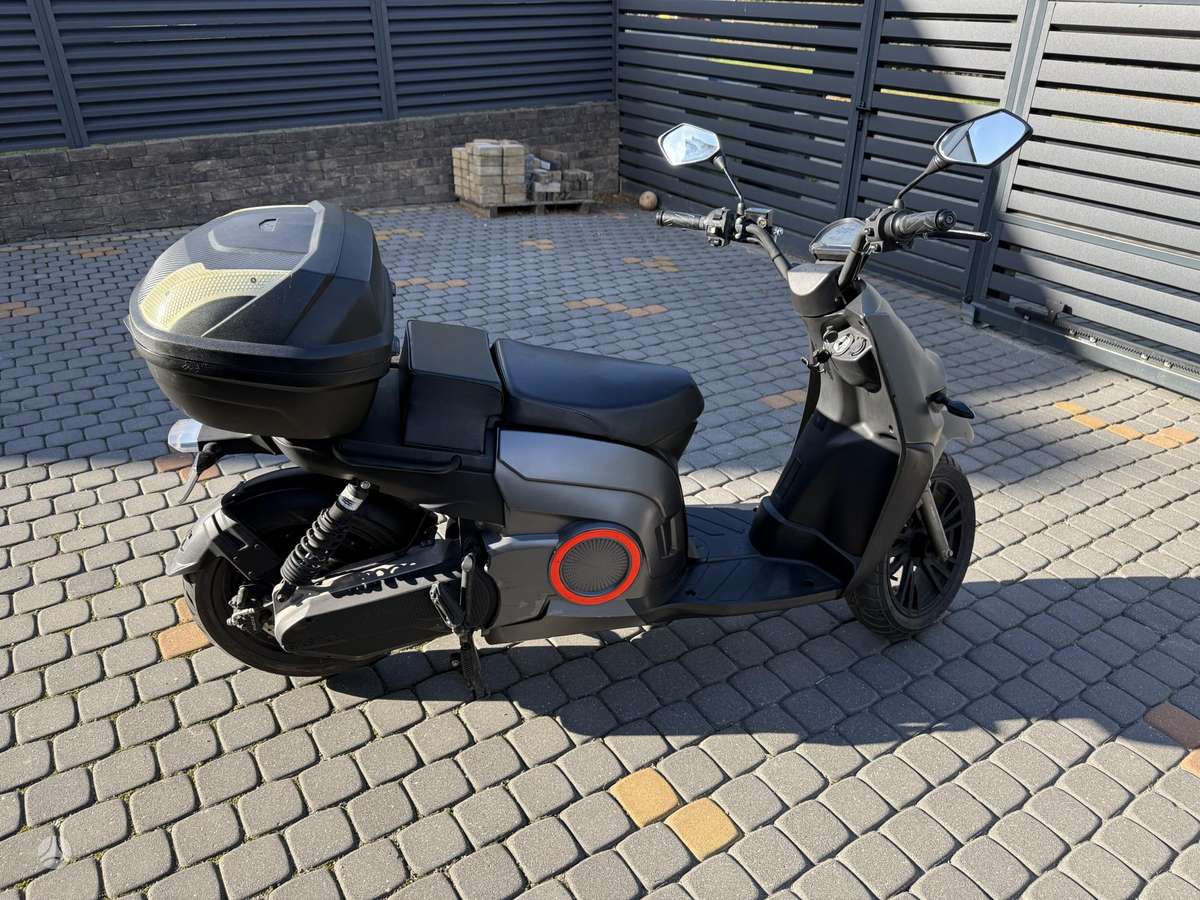 Silence S02, electric, scooters / mopeds