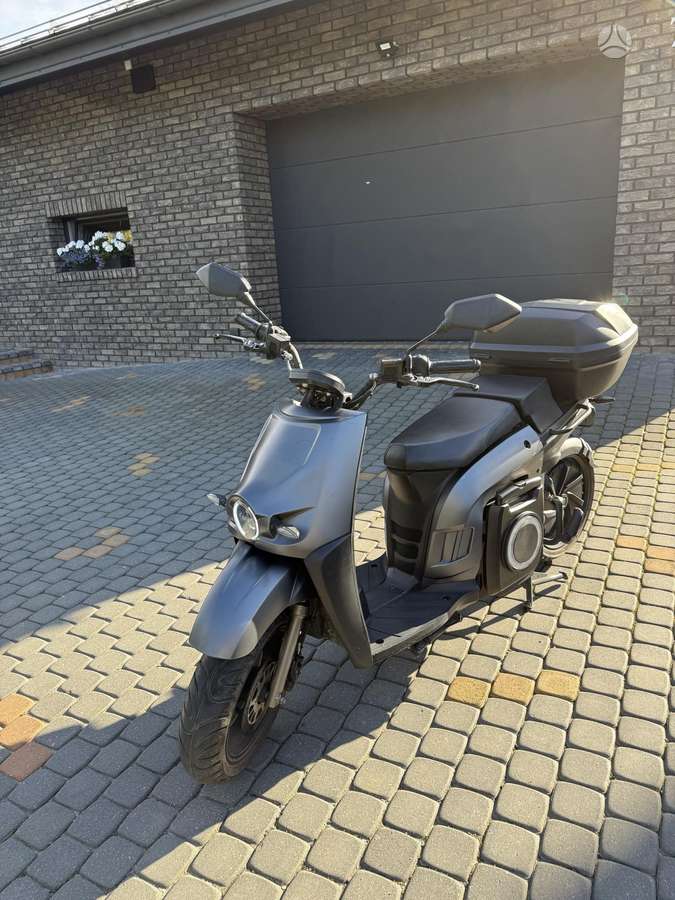 Silence S02, electric, scooters / mopeds