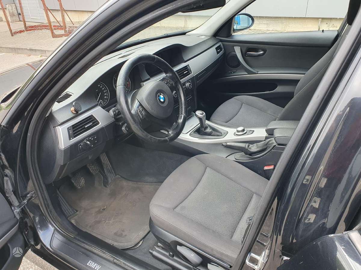 BMW 318, 2.0 l., Универсал