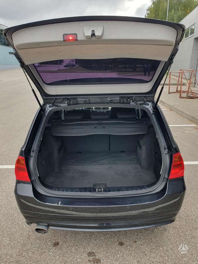 BMW 318, 2.0 l., Универсал