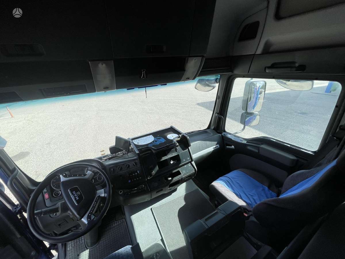 MAN TGL/S, auto transporters