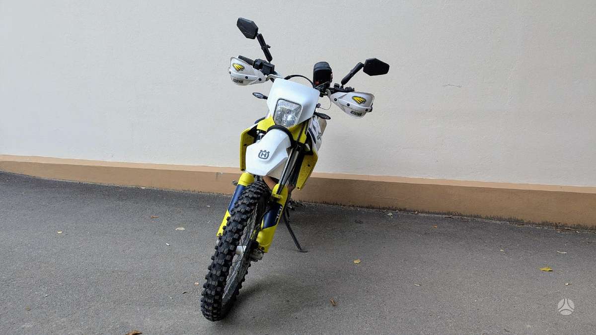 Husqvarna Enduro 701cc, эндуро / adventure