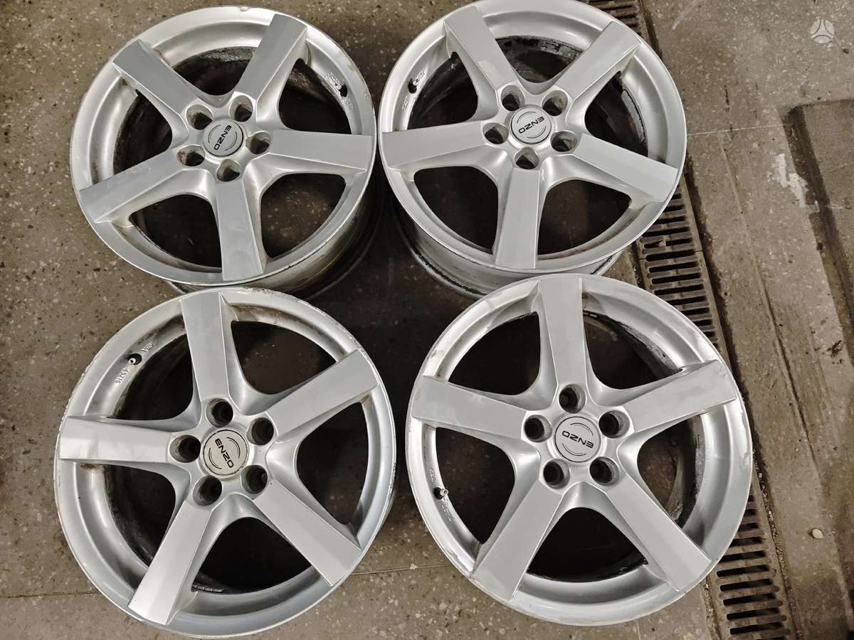 Toyota Corola verso, light alloy, R17