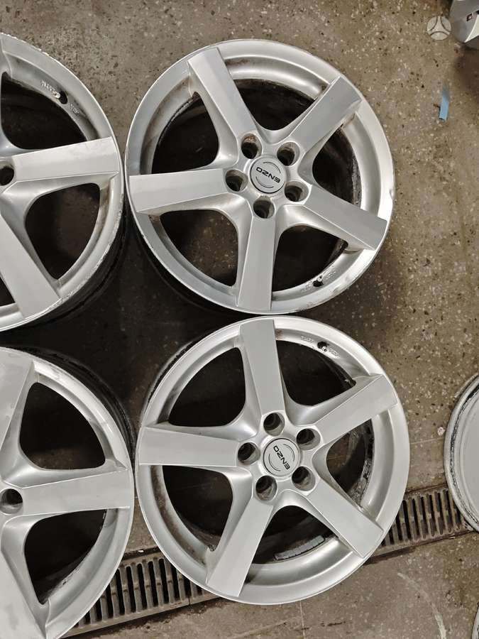 Toyota Corola verso, легкосплавные , R17