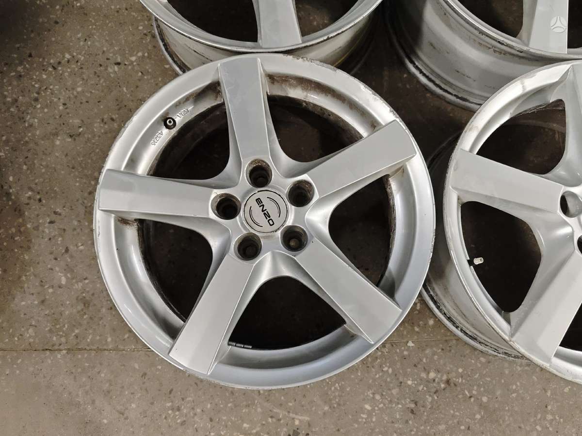 Toyota Corola verso, light alloy, R17