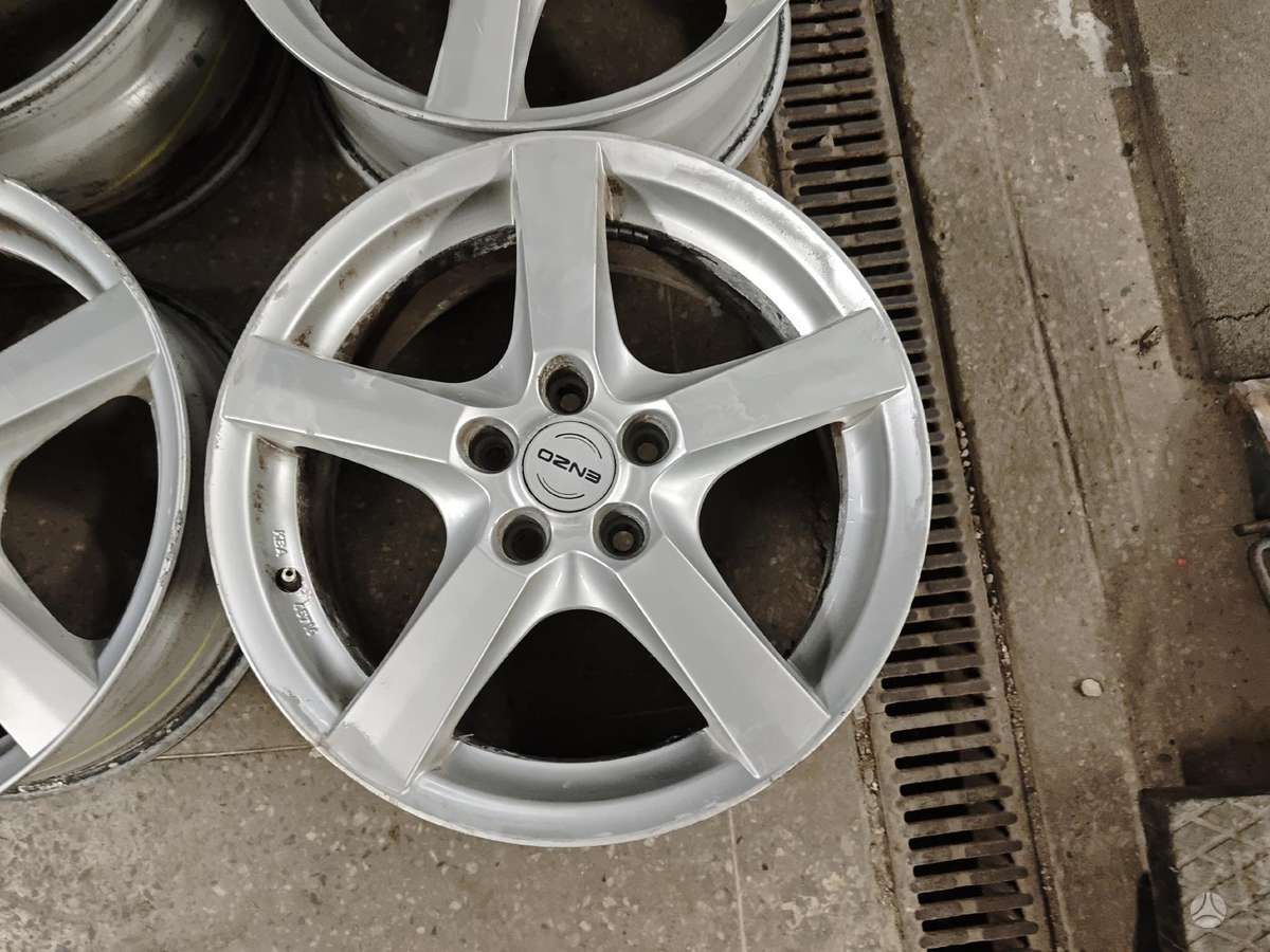Toyota Corola verso, light alloy, R17