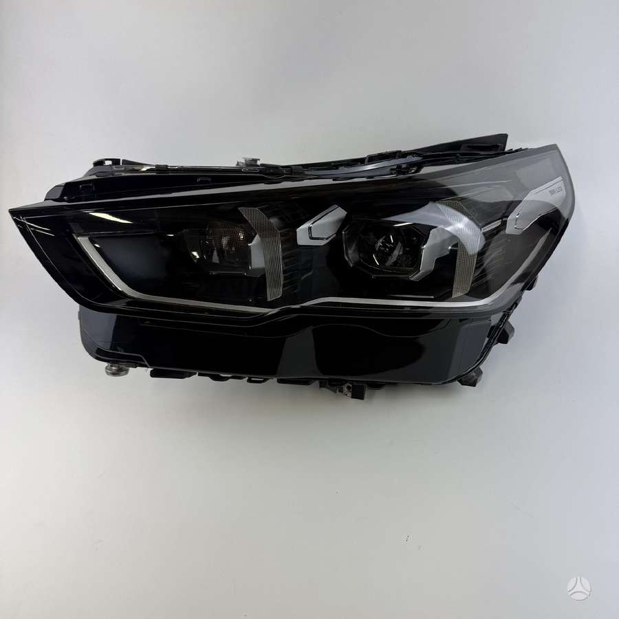 BMW 5 serija lights
