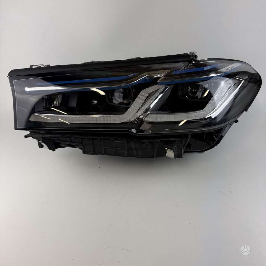 BMW 5 serija lights