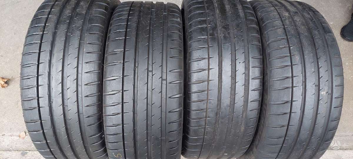Michelin, vasaras 225/40 R19