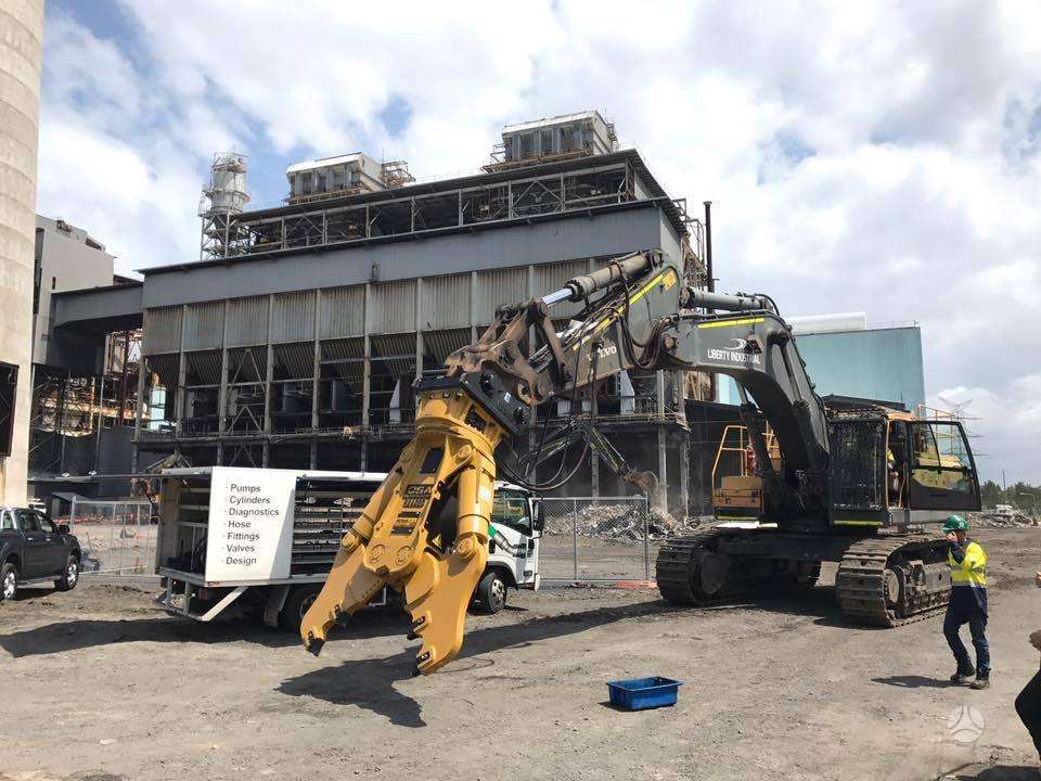 OSA Trupintuvai, žirklės, hydraulic shears