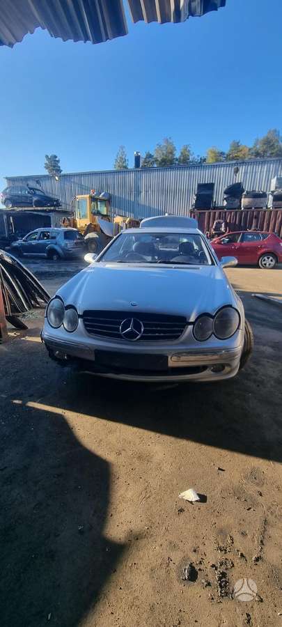 Mercedes-Benz CLK220