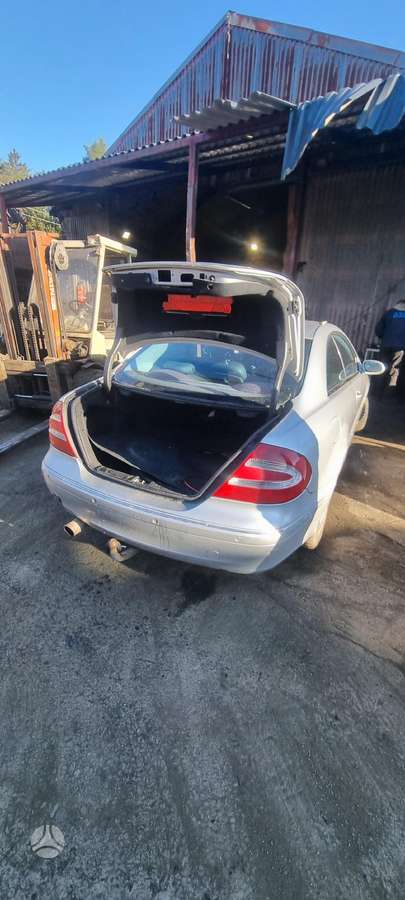 Mercedes-Benz CLK220