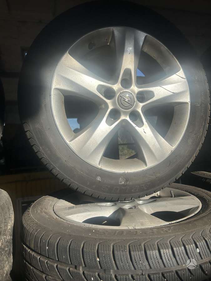 Opel Astra, lengvojo lydinio, R17